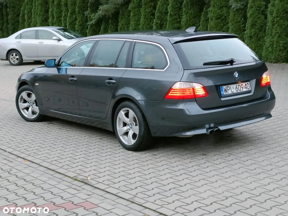 BMW Seria 5 ver-530xi-touring - 4