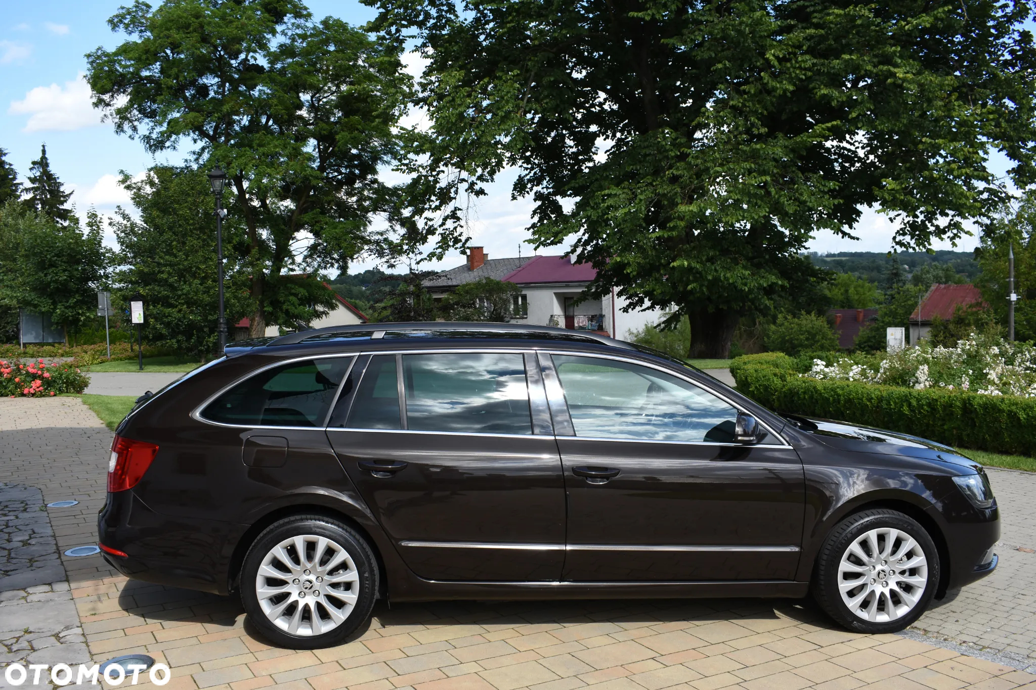 Skoda Superb 2.0 TDI Elegance - 26