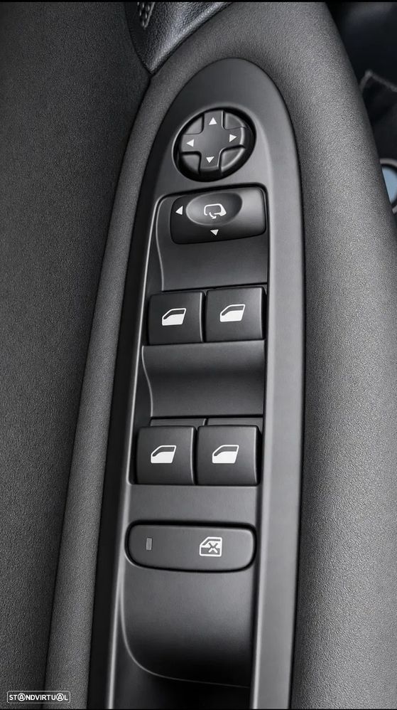Citroën C4 1.6 BlueHDi Shine - 12