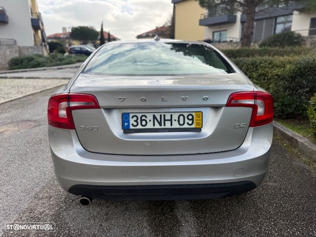 Volvo S60 1.6 D2 Drive Momentum Start/Stop - 6