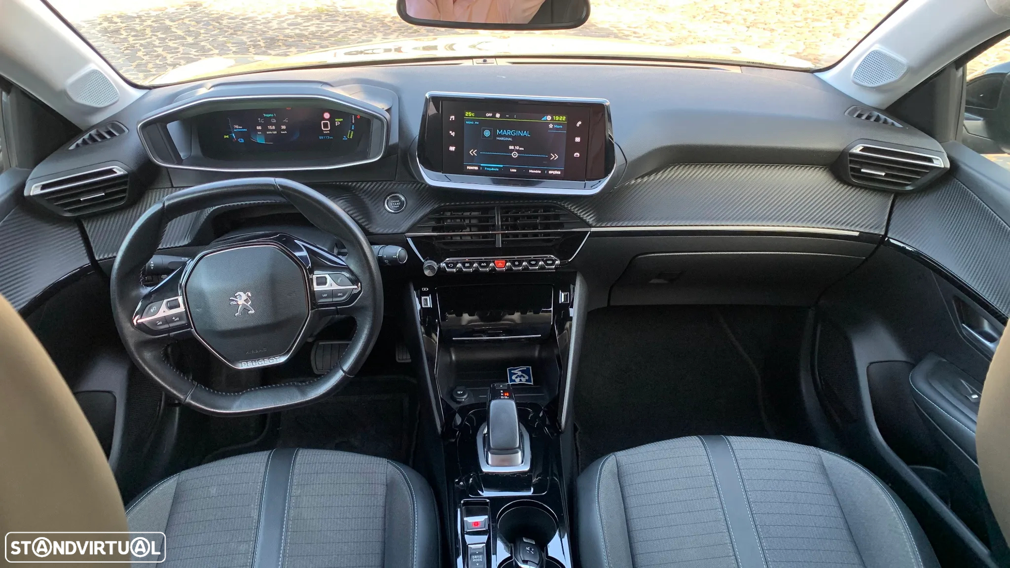 Peugeot e-208 50 kWh Allure Pack - 19