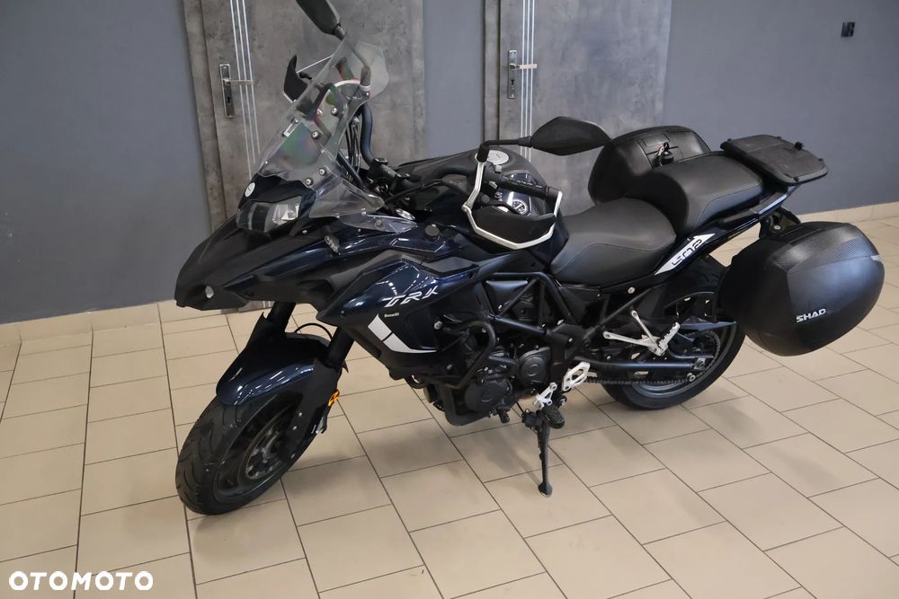 Benelli TRK 502 - 10