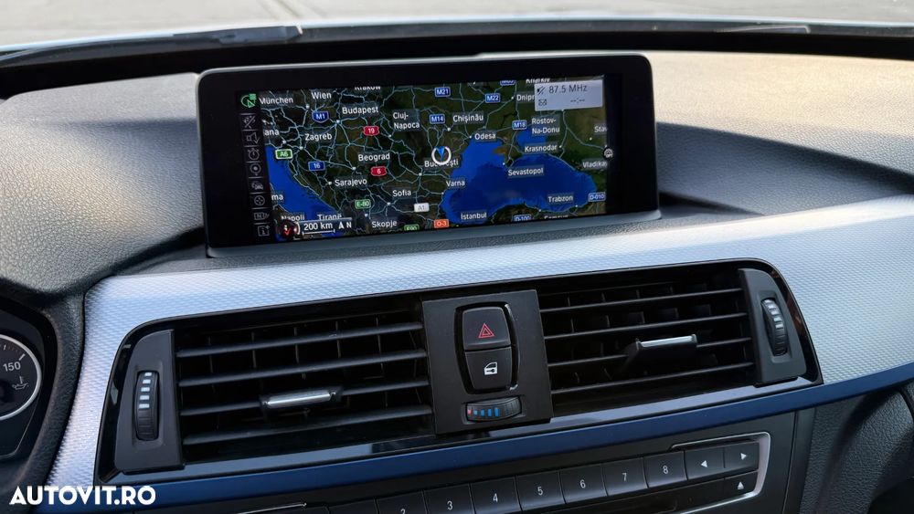 BMW Seria 3 325d Sport-Aut. M Sport - 24