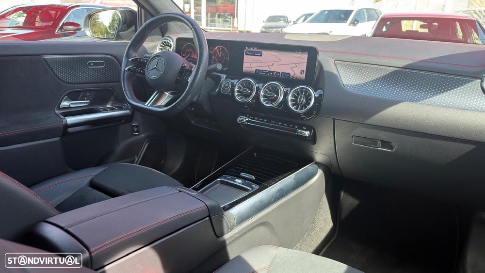 Mercedes-Benz EQA 250+ AMG Line - 14