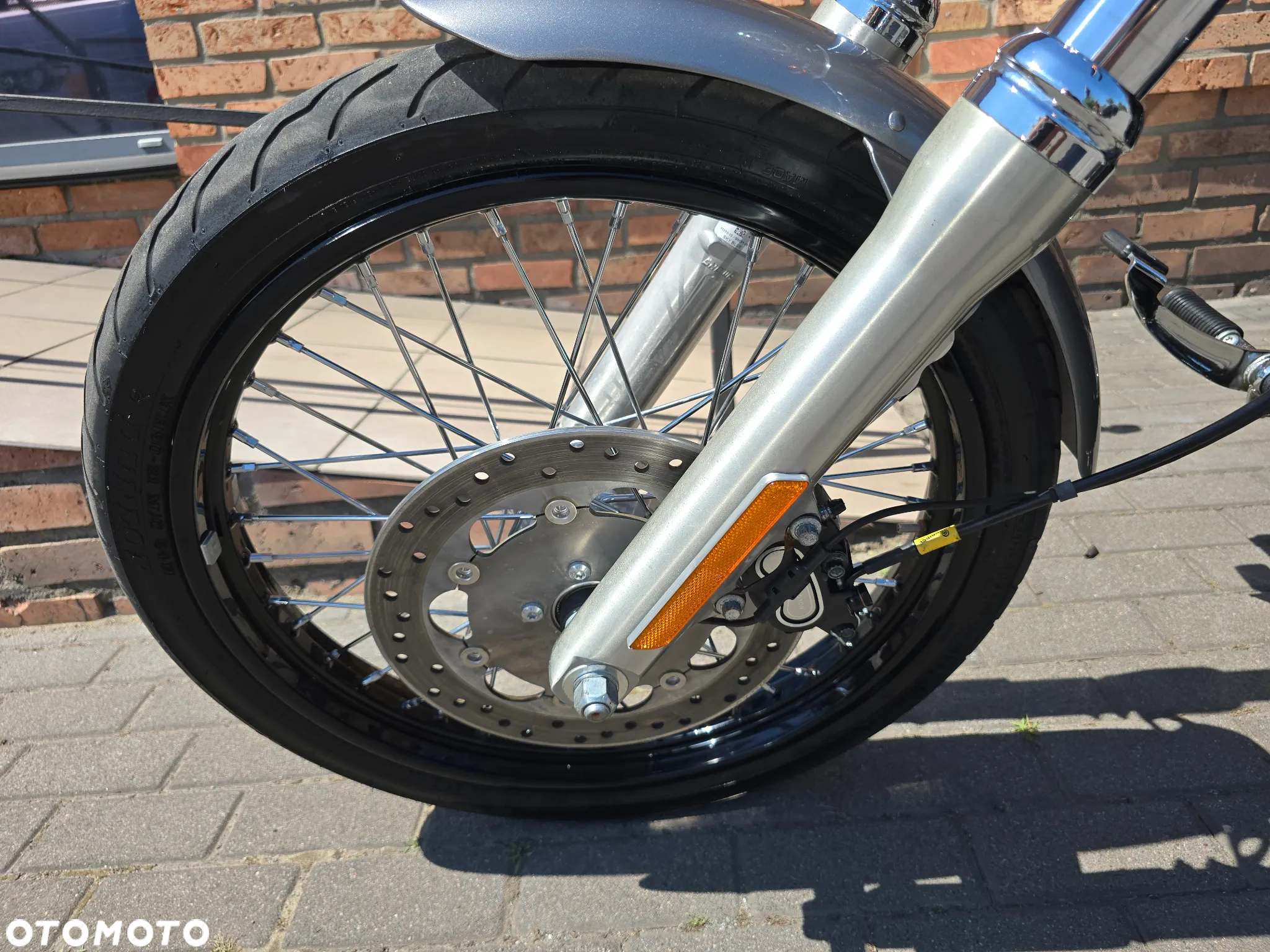 Harley-Davidson Dyna Wide Glide - 4