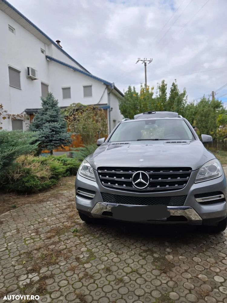 Mercedes-Benz ML 250 BlueTec 4MATIC Aut - 29
