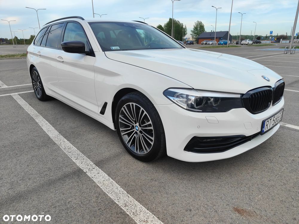 BMW Seria 5 518d M Sport sport - 2