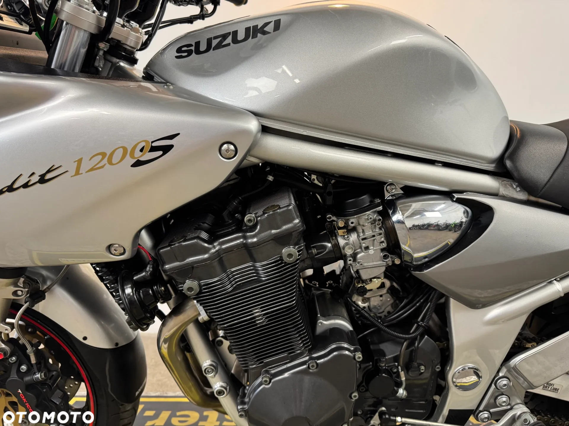 Suzuki Bandit - 22