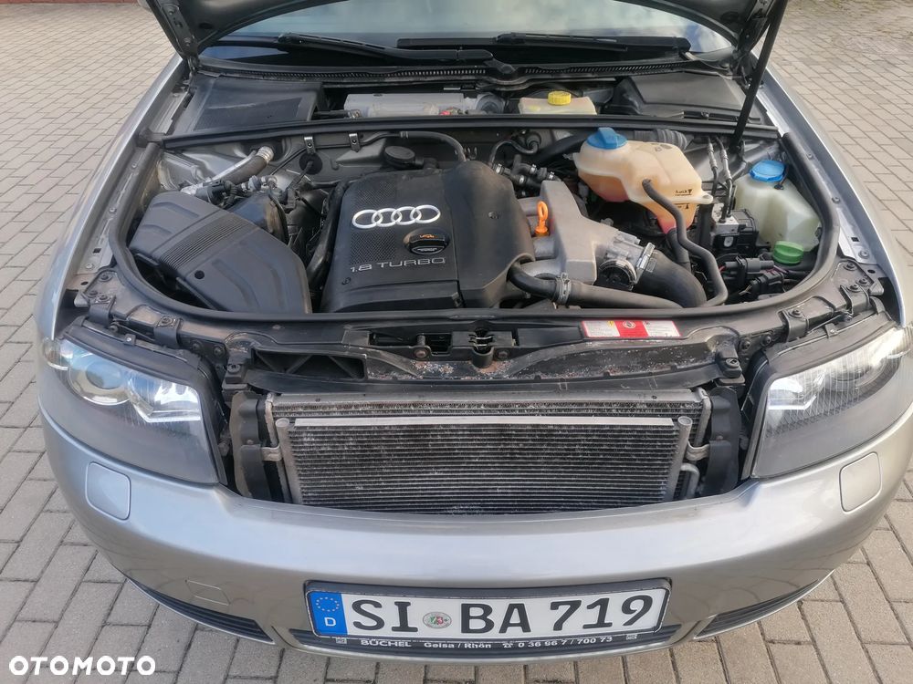 Audi A4 Avant - 8