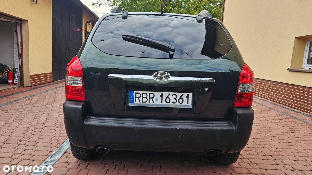 Hyundai Tucson 2.0 CRDi VGT 4WD GLS - 26