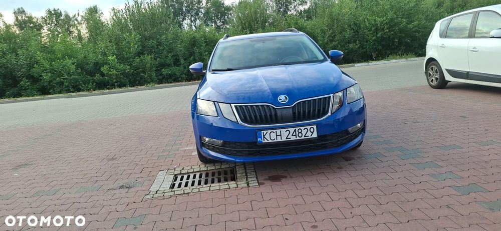Skoda Octavia 1.6 TDI SCR Active - 9