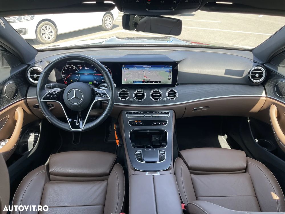 Mercedes-Benz E - 29