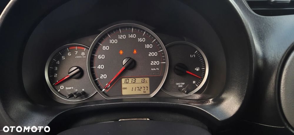 Toyota Yaris 1.33 Dynamic - 25