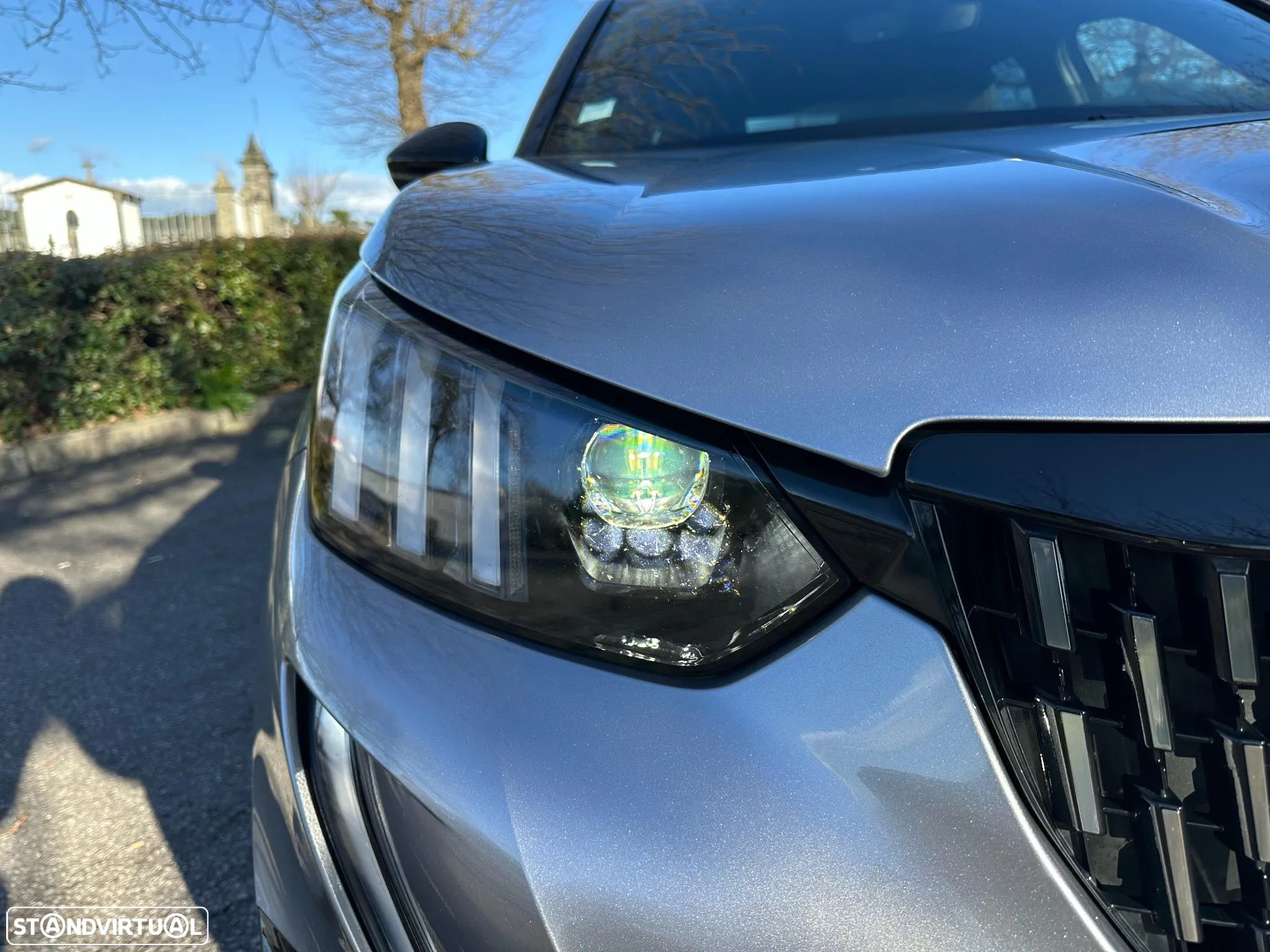 Peugeot 2008 PureTech 155 EAT8 GT Pack - 12