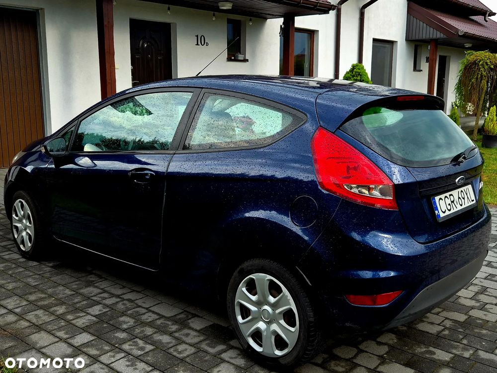 Ford Fiesta 1.25 Trend - 11