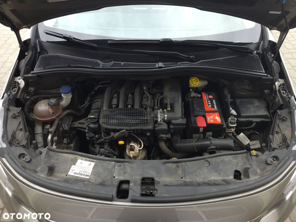 Peugeot 2008 PureTech 82 Style - 23