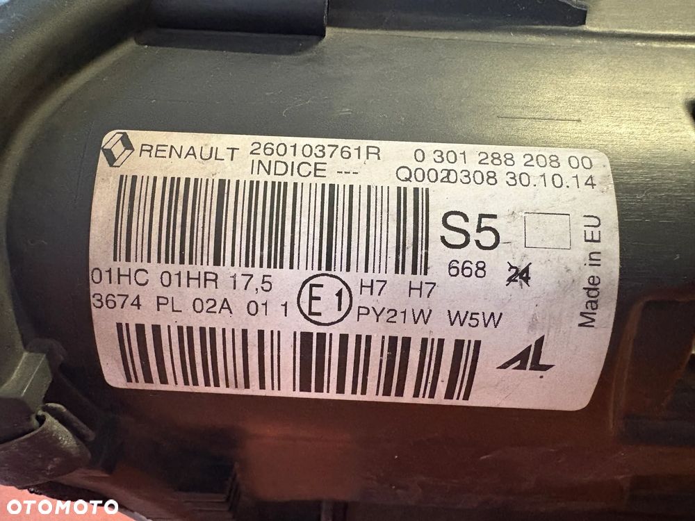 LAMPA PRZÓD PRAWA LIFT EU USZKODZONE MOCOWANIE 260103761R Renault Megane III - 4