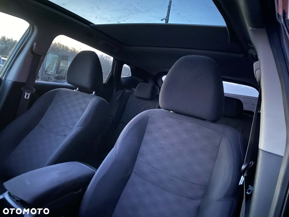 Nissan Qashqai 1.2 DIG-T N-Connecta - 12