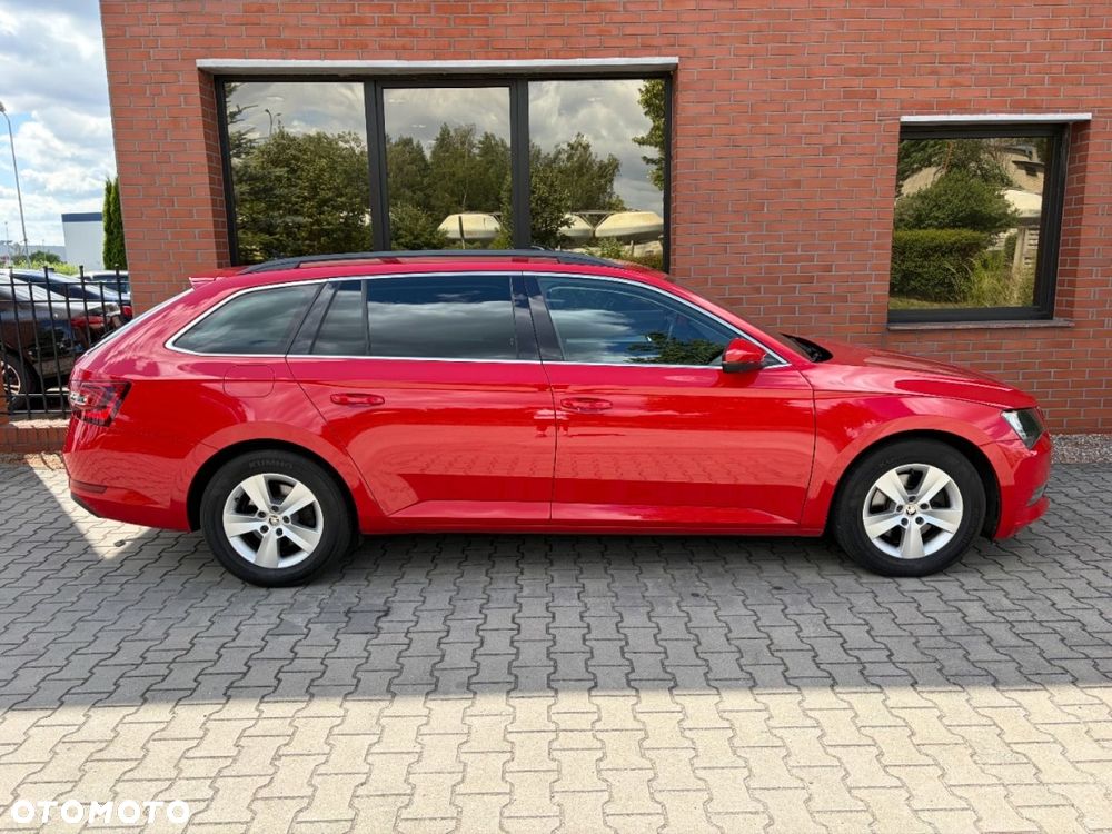 Skoda Superb 1.8 TSI Active DSG - 28