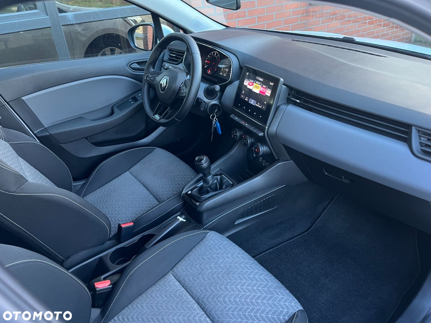 Renault Clio SCe 65 LIFE - 8