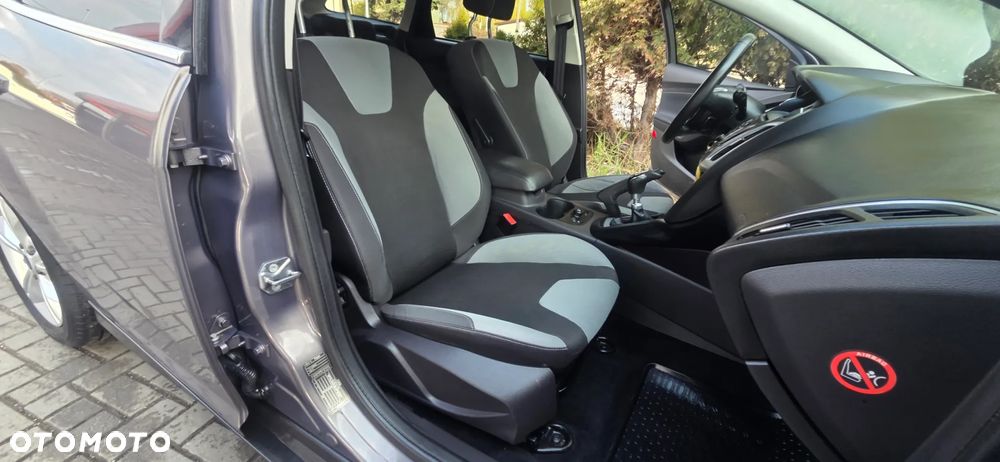 Ford Focus 1.6 EcoBoost Start-Stopp-System Titanium - 36