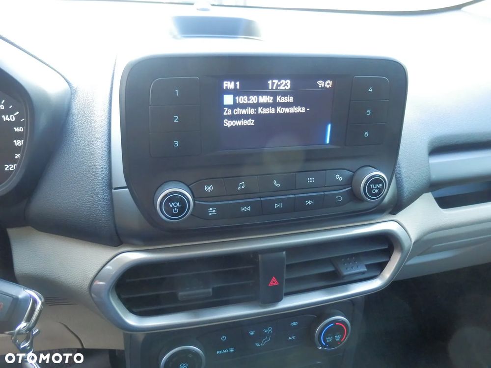 Ford EcoSport - 18