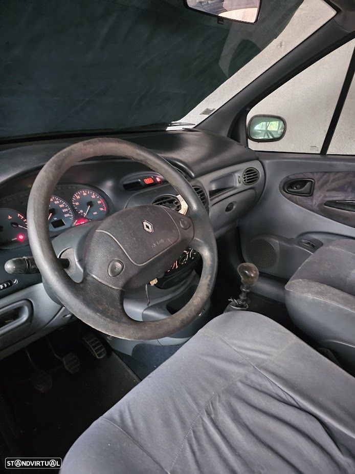 Renault Mégane Scénic 1.4 RN - 3