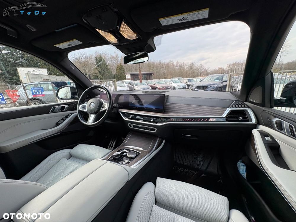 BMW X7 xDrive40i mHEV Individual Edition sport - 33