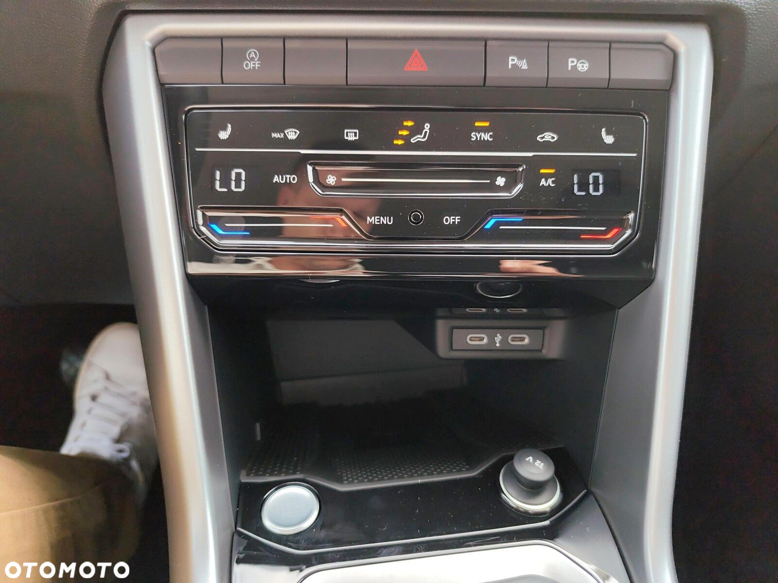 Volkswagen T-Roc 1.5 TSI Life Plus DSG - 17