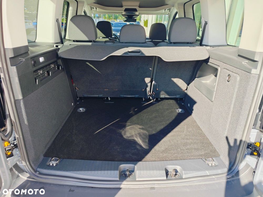Volkswagen Caddy 2.0 TDI PanAmericana DSG - 26