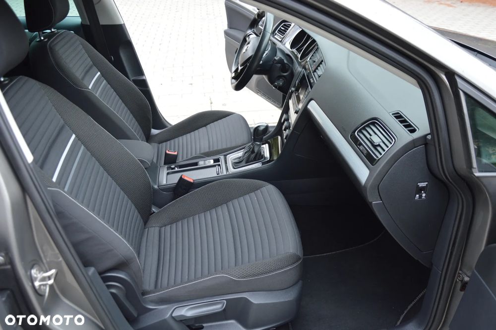 Volkswagen Golf 1.4 TSI BlueMotion Technology DSG Cup - 12