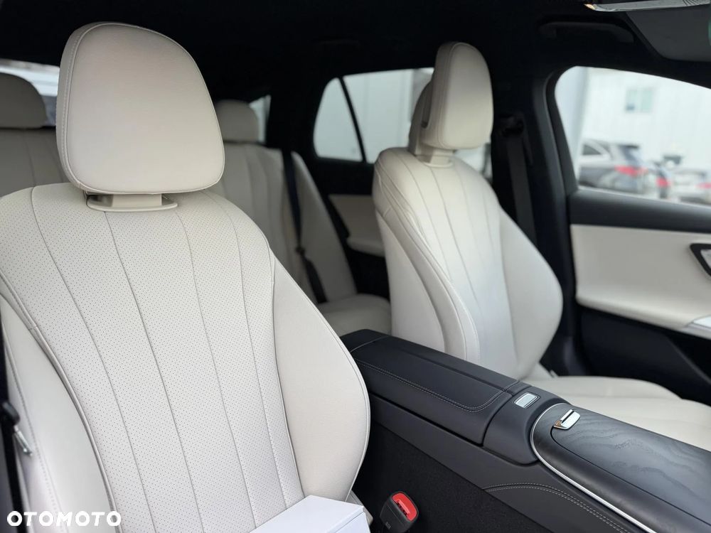 Mercedes-Benz Klasa E 220 d 4Matic 9G-TRONIC - 12