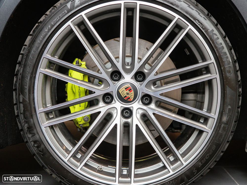 Porsche Panamera Sport Turismo 4 E-Hybrid Platinum Edition PDLS - 19