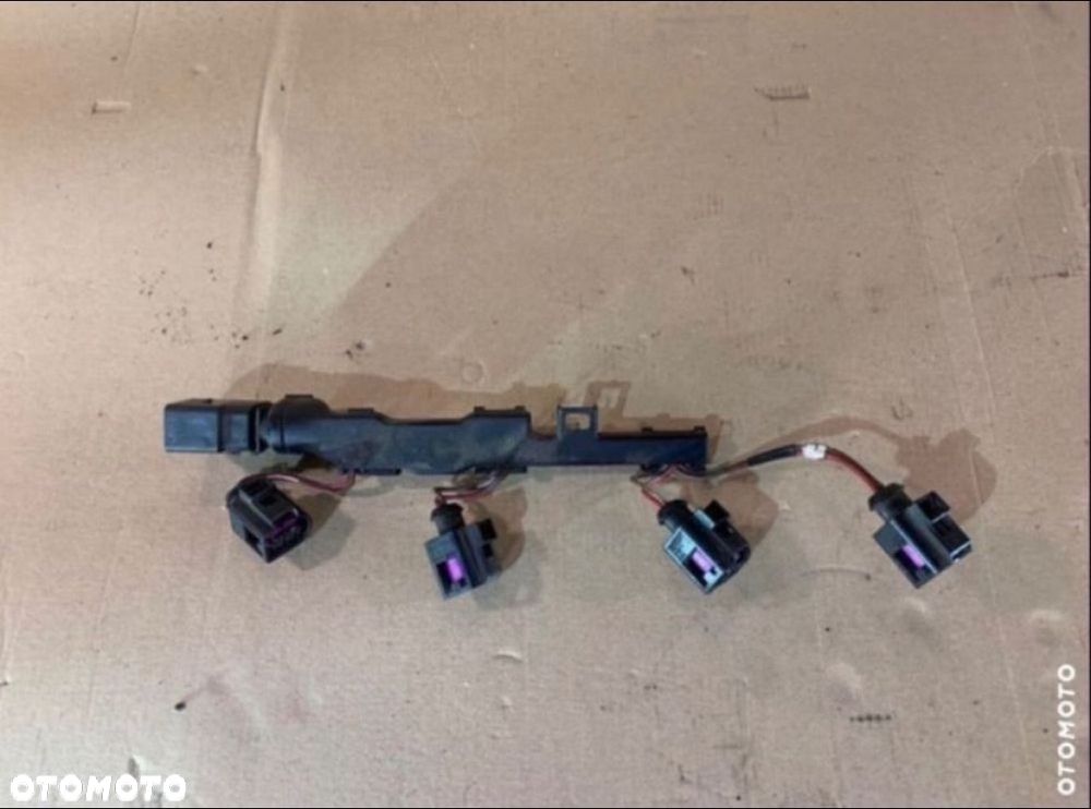 06F971824D Wiązka wtrysków vw passat b6 2.0 fsi - 3