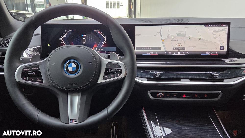 BMW X5 xDrive50e - 13