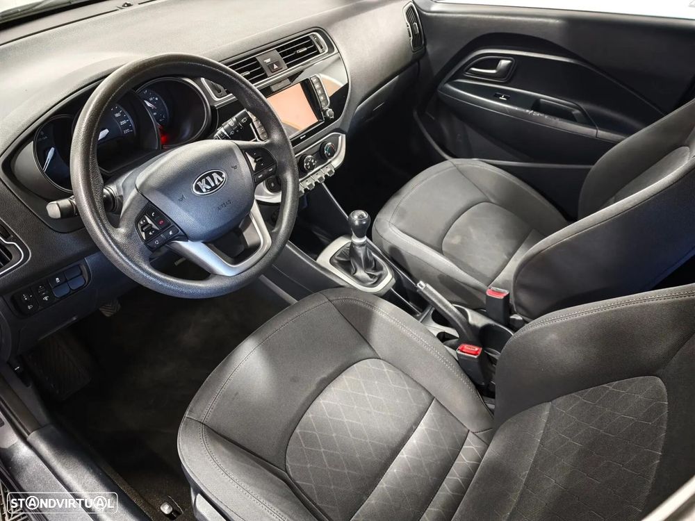 Kia Rio 1.2 CVVT More - 20
