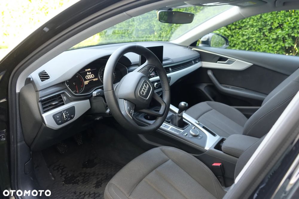 Audi A4 Avant 2.0 TFSI ultra - 12