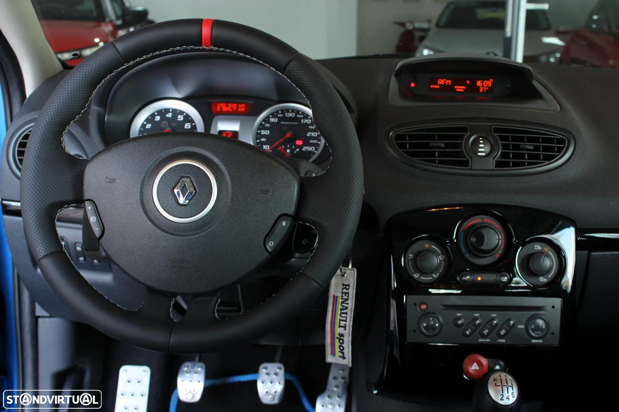 Renault Clio 2.0 16V RS - 19