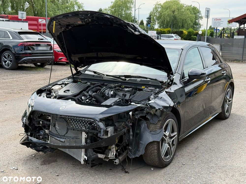 Mercedes-Benz Klasa A 250 E AMG Line 8G-DCT - 12