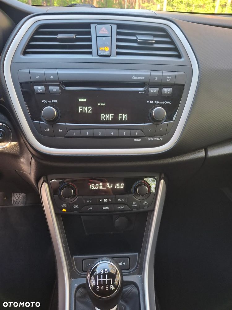Suzuki SX4 S-Cross 1.6 DDiS Elegance 4WD - 17
