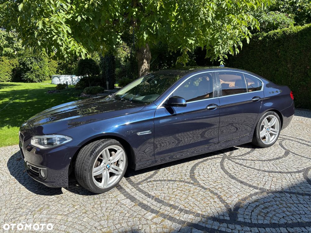 BMW Seria 5 535i xDrive Sport-Aut Luxury Line - 2