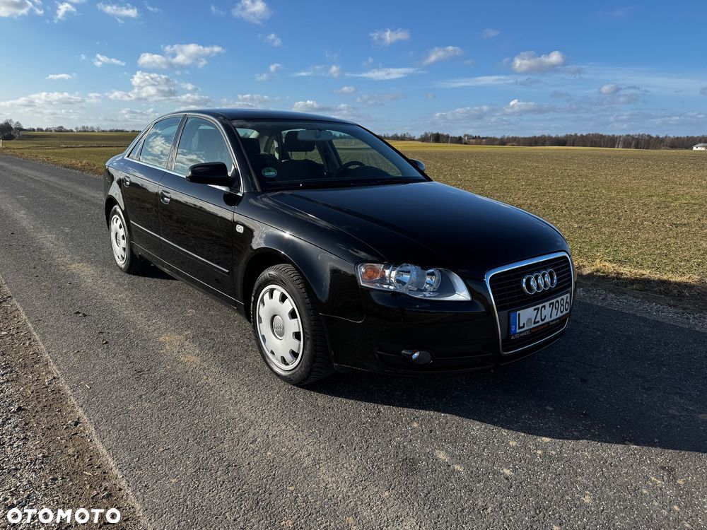 Audi A4 Limousine - 6