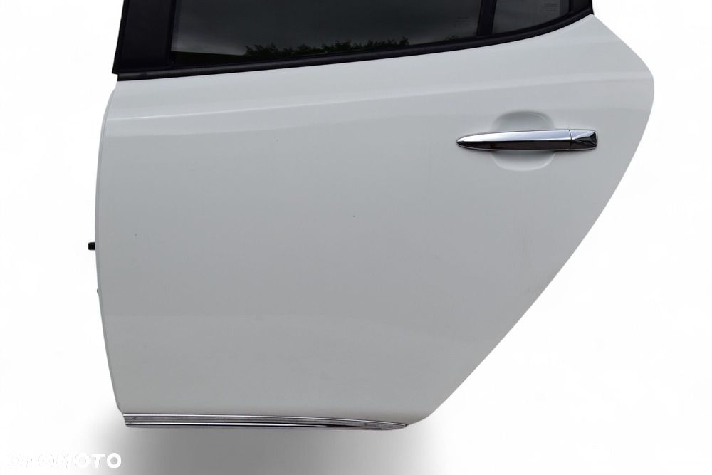 Drzwi Lewy Tył NISSAN LEAF I TEKNA Kolor: 326G - 2