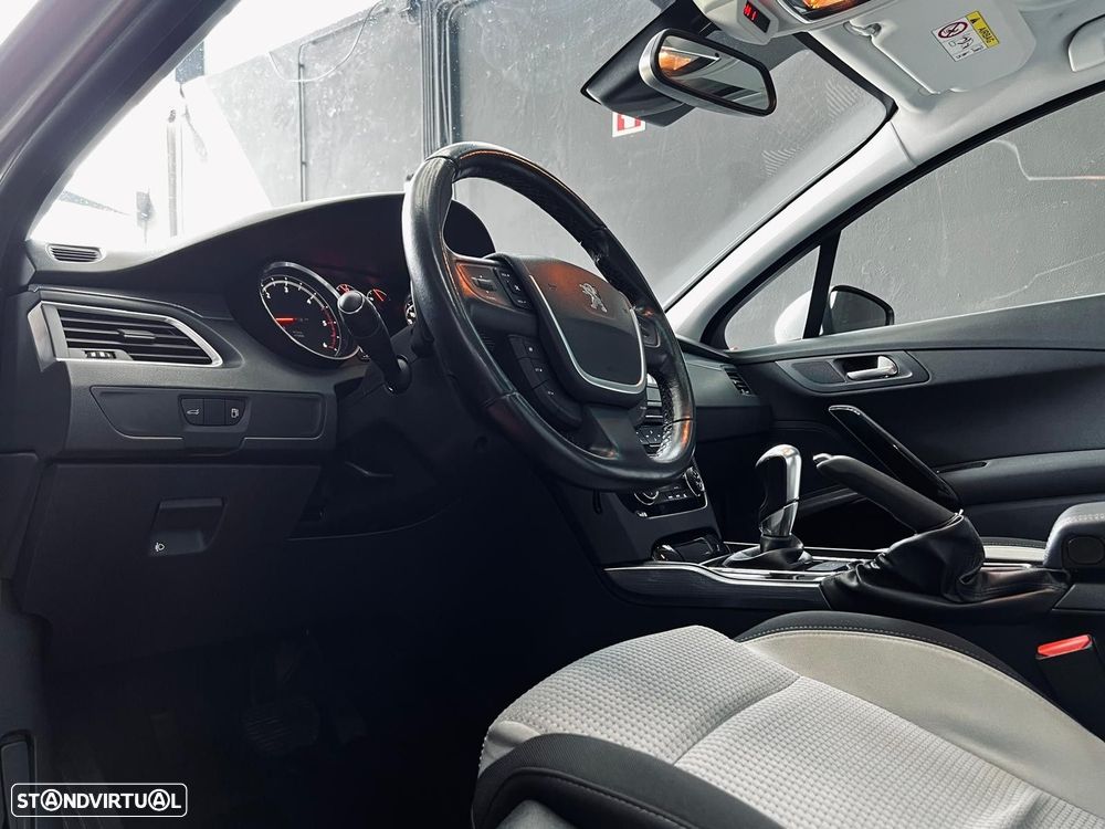 Peugeot 508 e-HDi FAP 115 EGS6 Active - 19