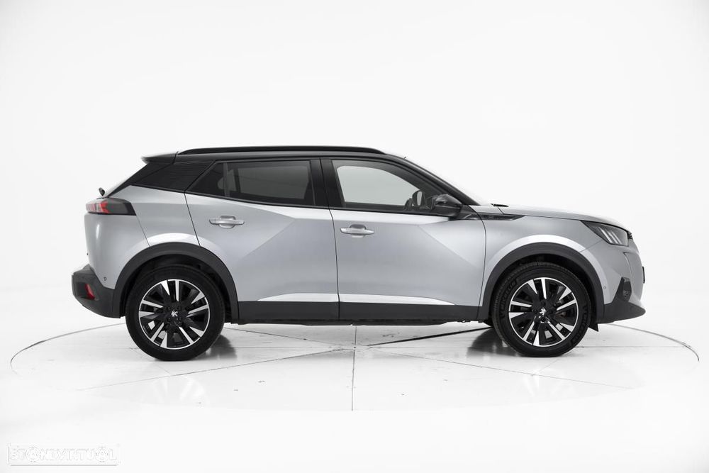 Peugeot e-2008 50 kWh GT Pack - 3