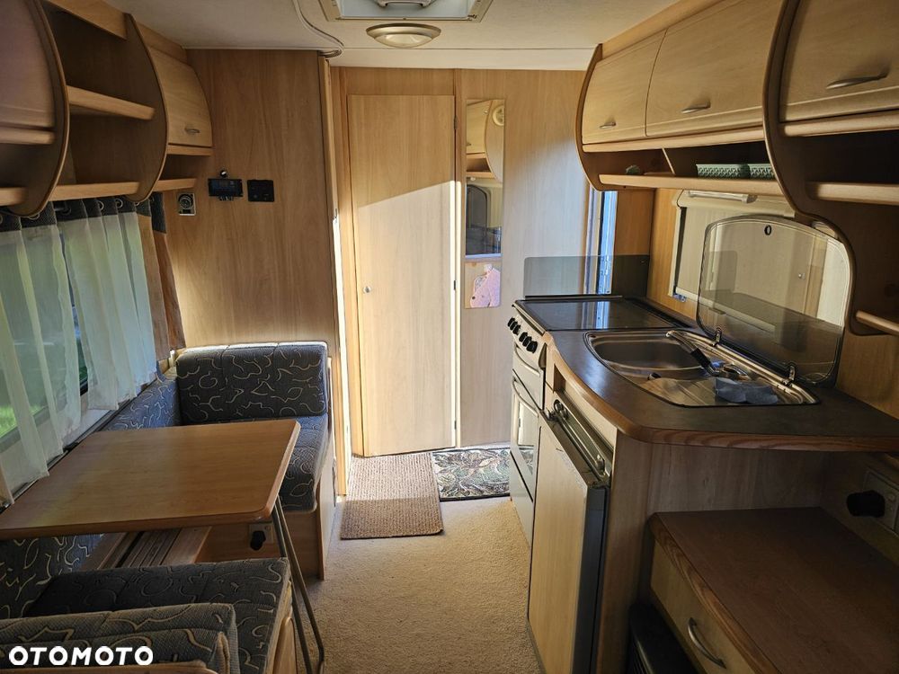 SWIFT STERLING VITESSE 520 - 5