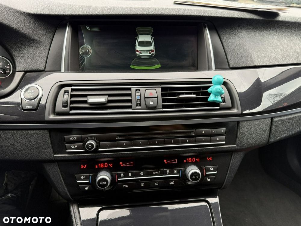 BMW Seria 5 - 23