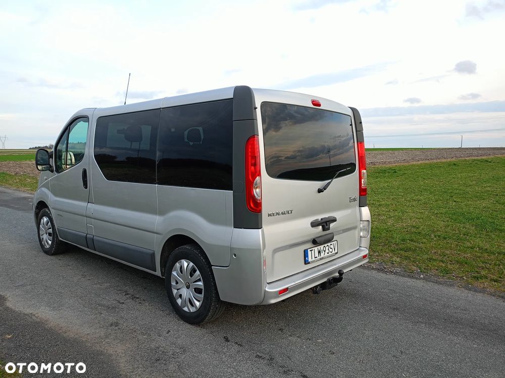 Renault Trafic Passenger Expression - 7