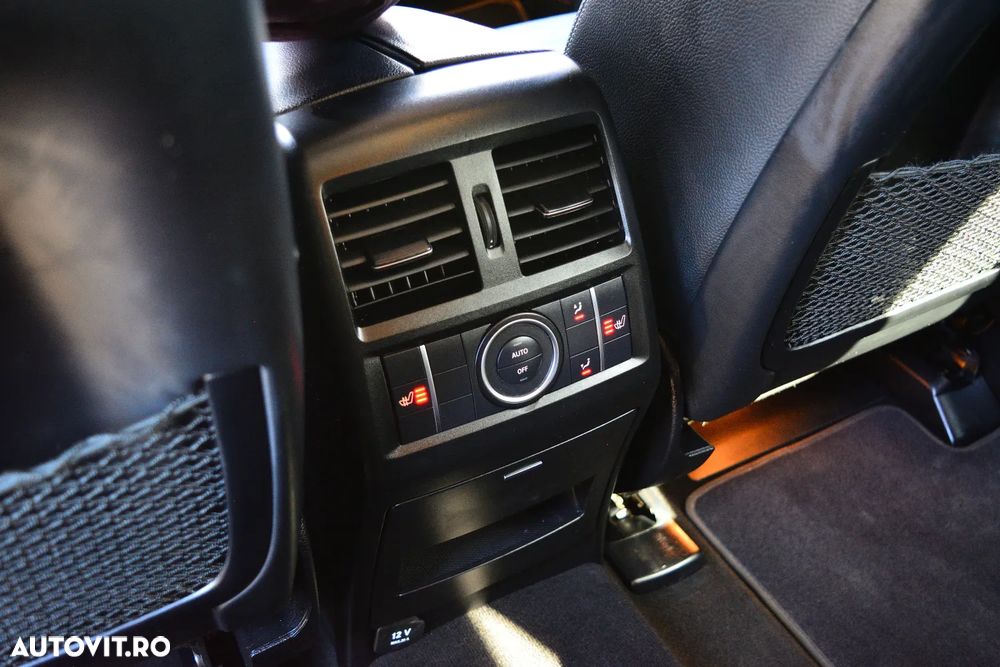 Mercedes-Benz ML - 23