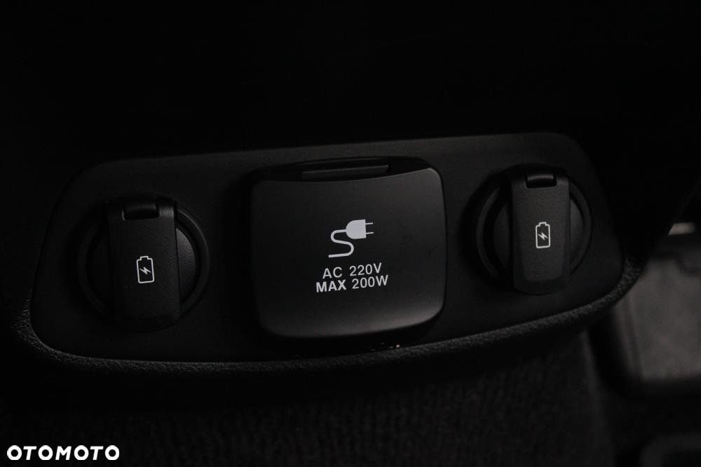 Hyundai Santa Fe - 35